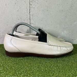 SAS Simplify Beige Slip On Leather Loafers Shoes Women’s 10 Medium
